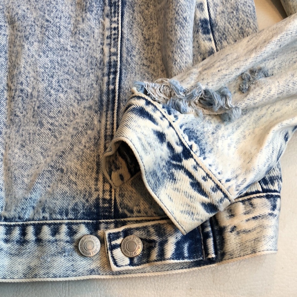 Forever 21 NWOT denim blue jean jacket - Picture 7 of 11